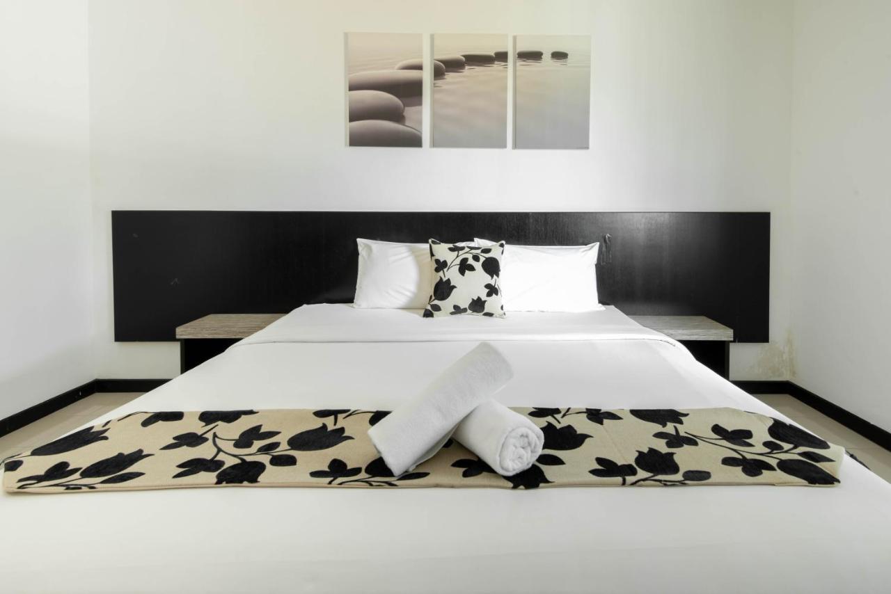 Riverra Inn Langkawi Куах Экстерьер фото
