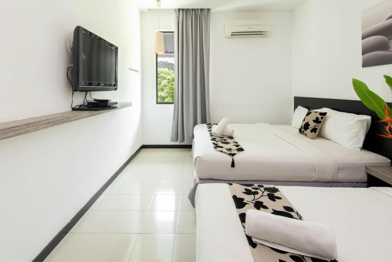 Riverra Inn Langkawi Куах Экстерьер фото