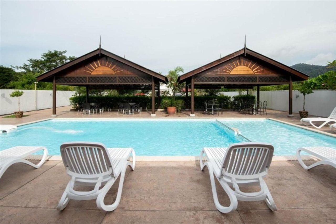 Riverra Inn Langkawi Куах Экстерьер фото