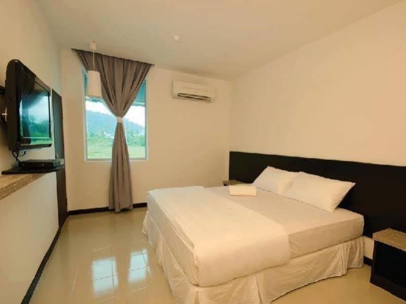 Riverra Inn Langkawi Куах Экстерьер фото