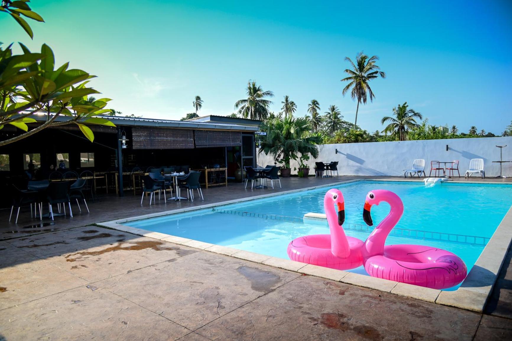 Riverra Inn Langkawi Куах Экстерьер фото